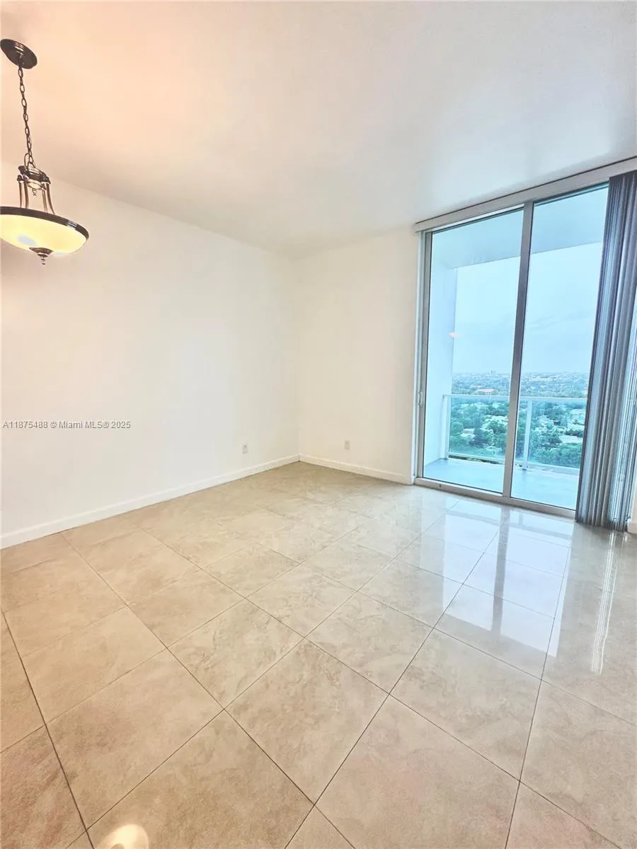 2525 SW 3rd Ave, #1604