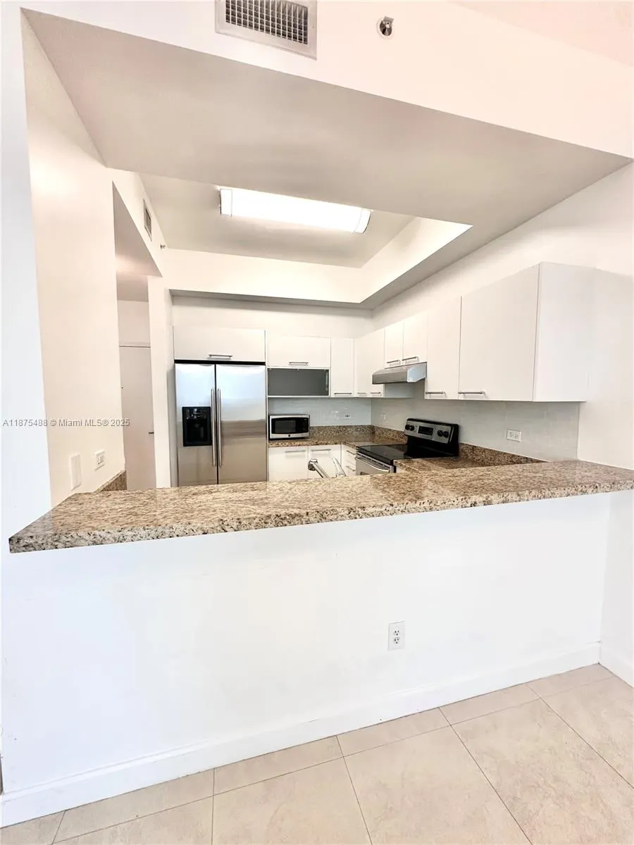 2525 SW 3rd Ave, #1604