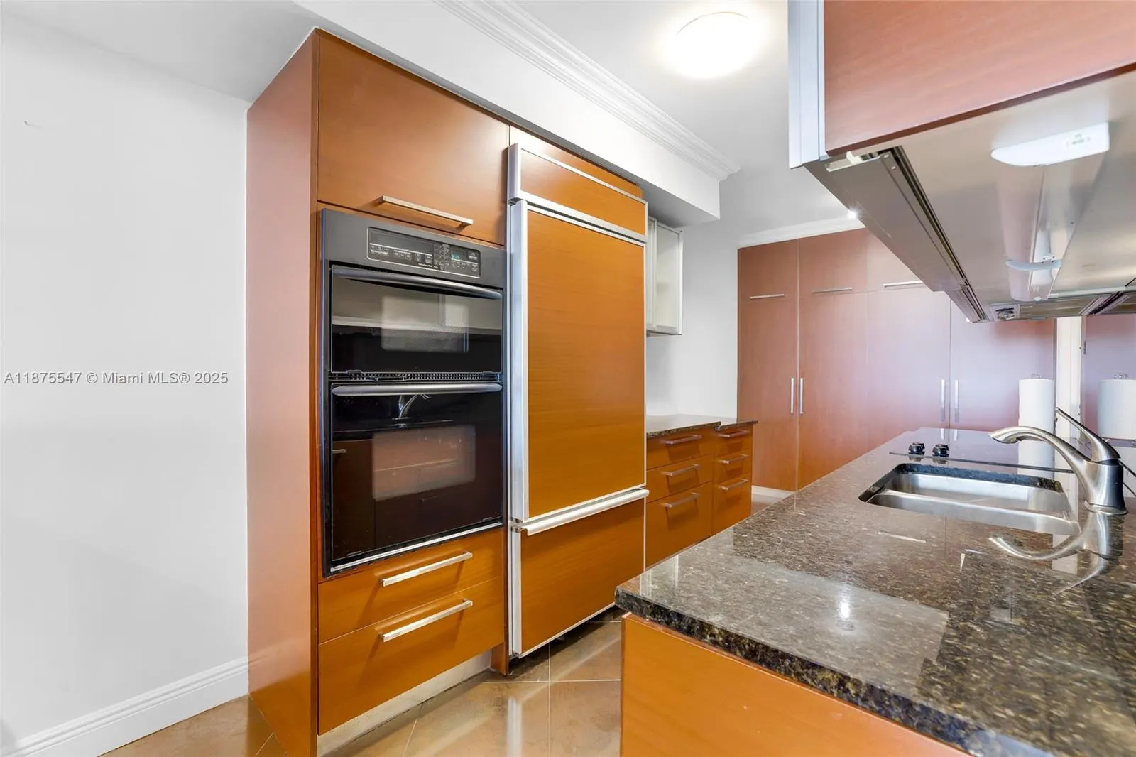 1800 S Ocean Dr, #3607
