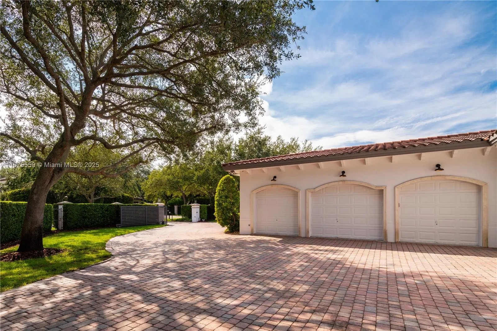 10900 SW 61st Ct