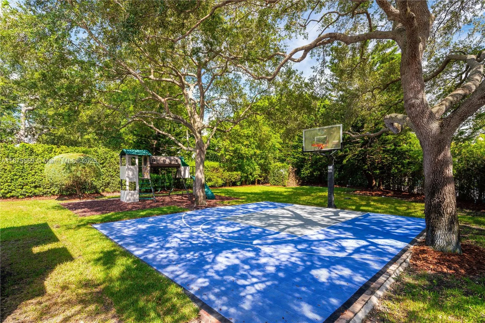 10900 SW 61st Ct