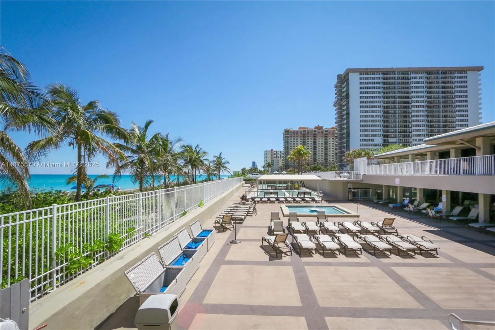1985 S Ocean Dr, #20A