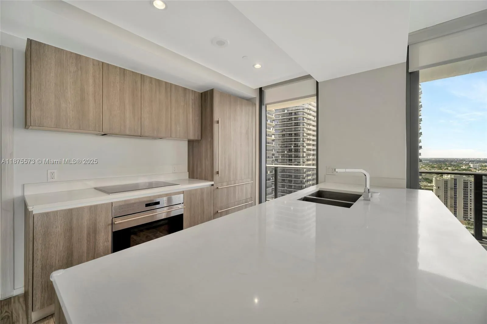 801 S Miami Ave, #2909