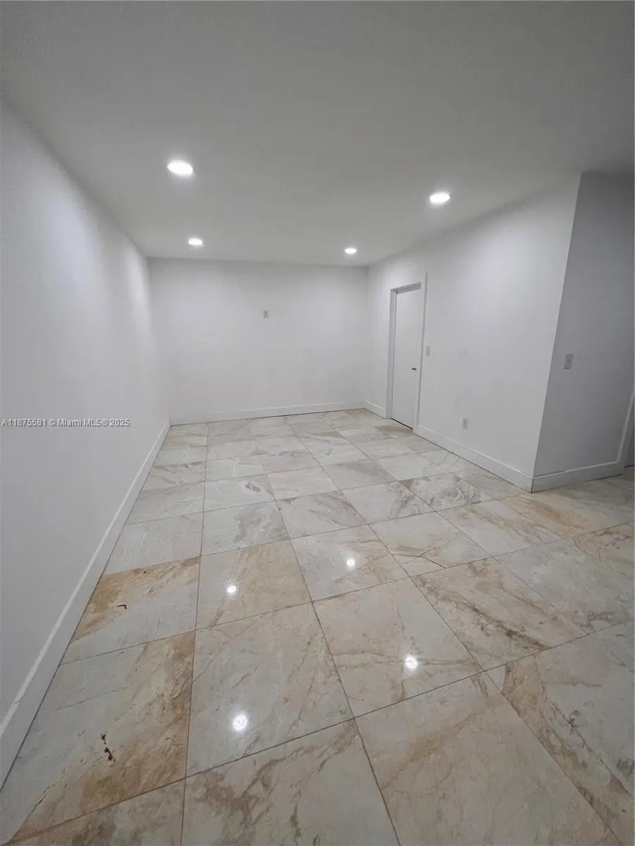 1723 Jackson St, #2