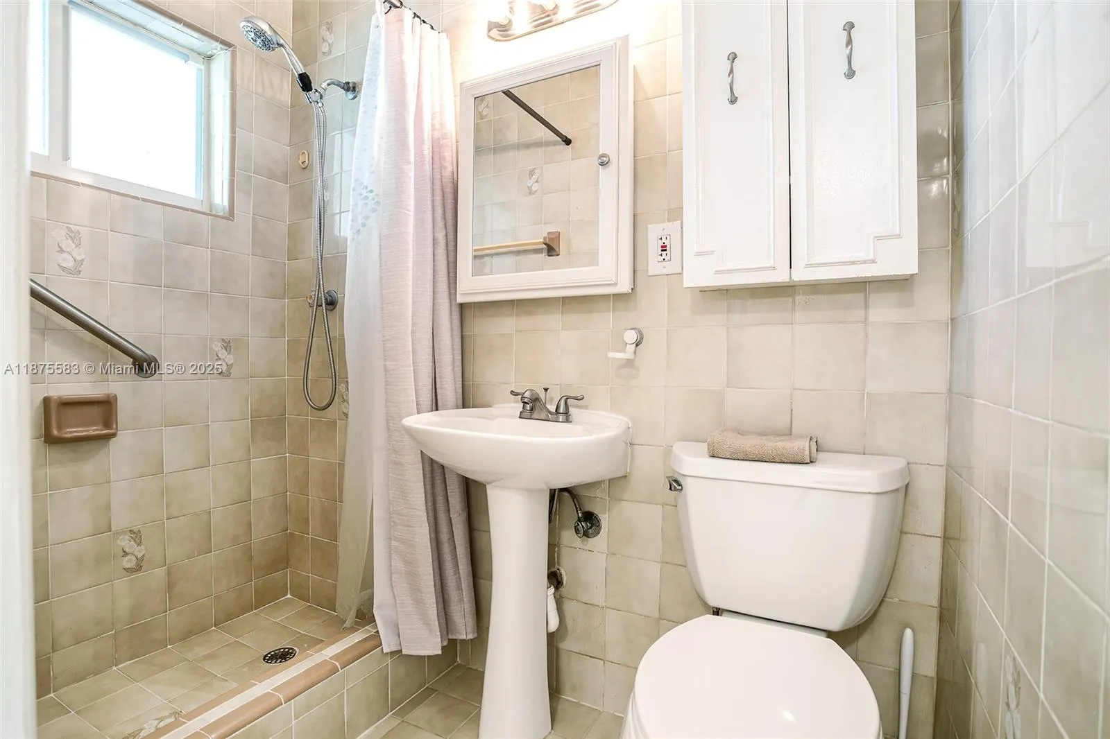 131 SW 59th Ave