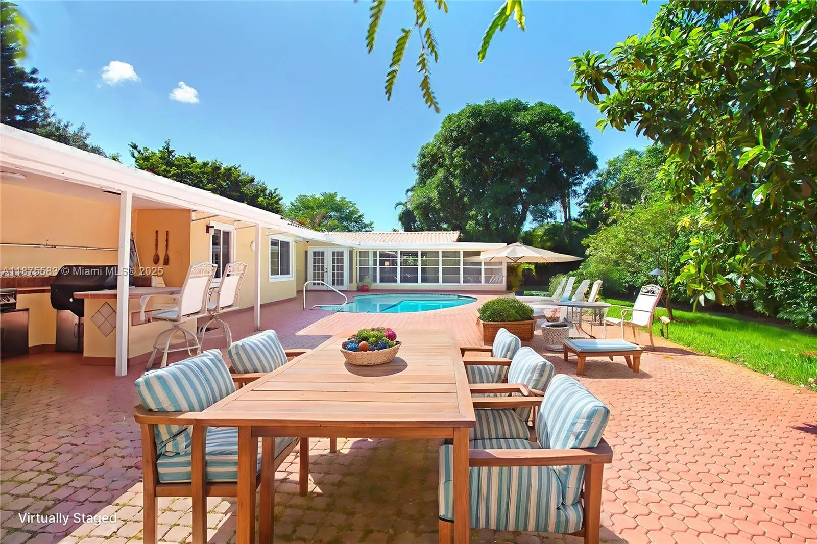 131 SW 59th Ave