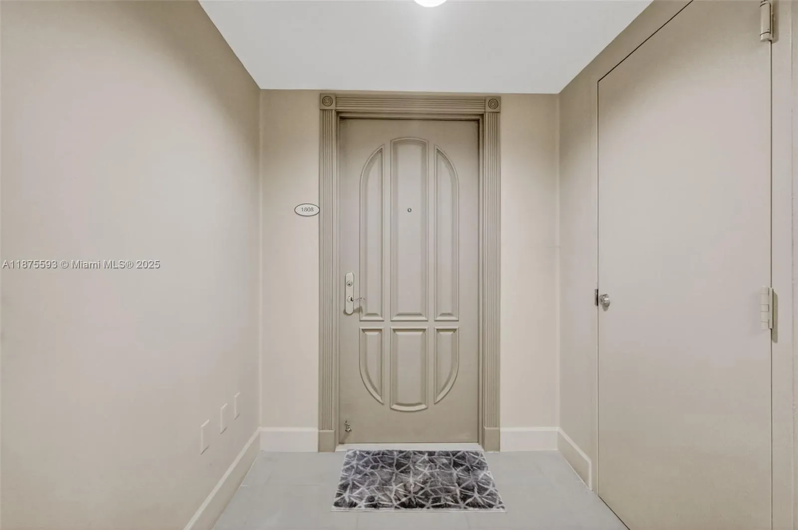3370 Hidden Bay Dr, #1808