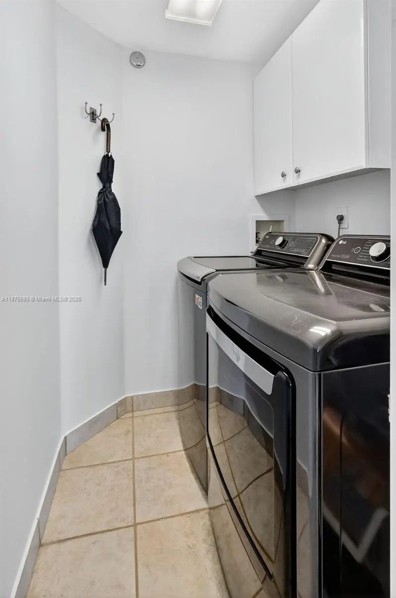 3370 Hidden Bay Dr, #1808