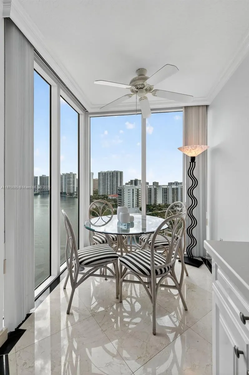 3370 Hidden Bay Dr, #1808