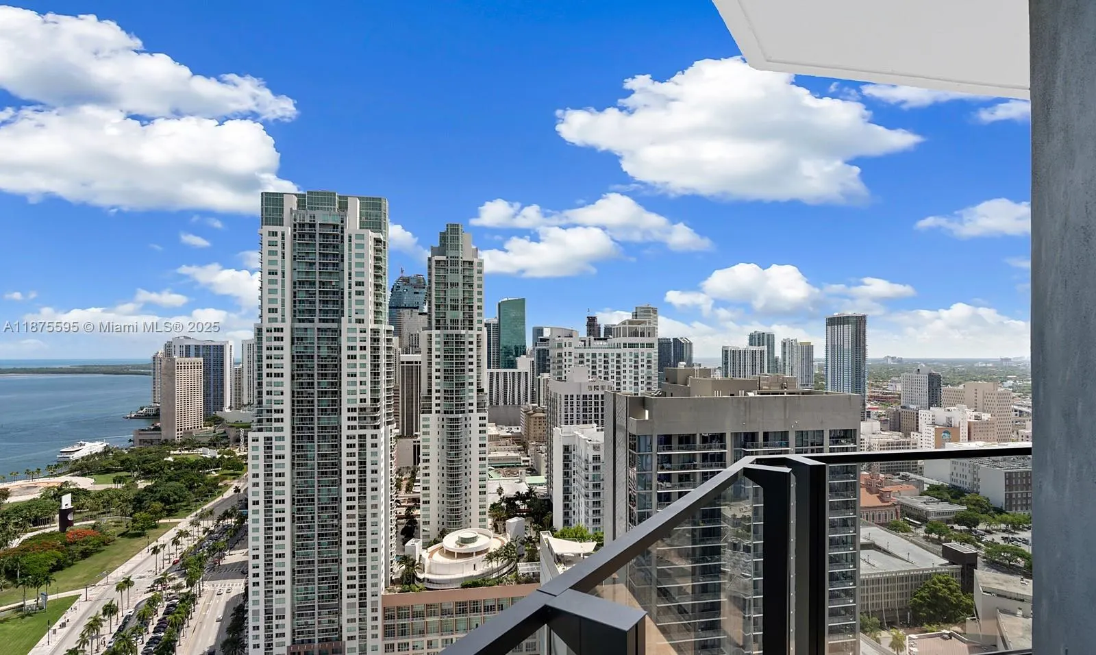 398 NE 5th, #4215