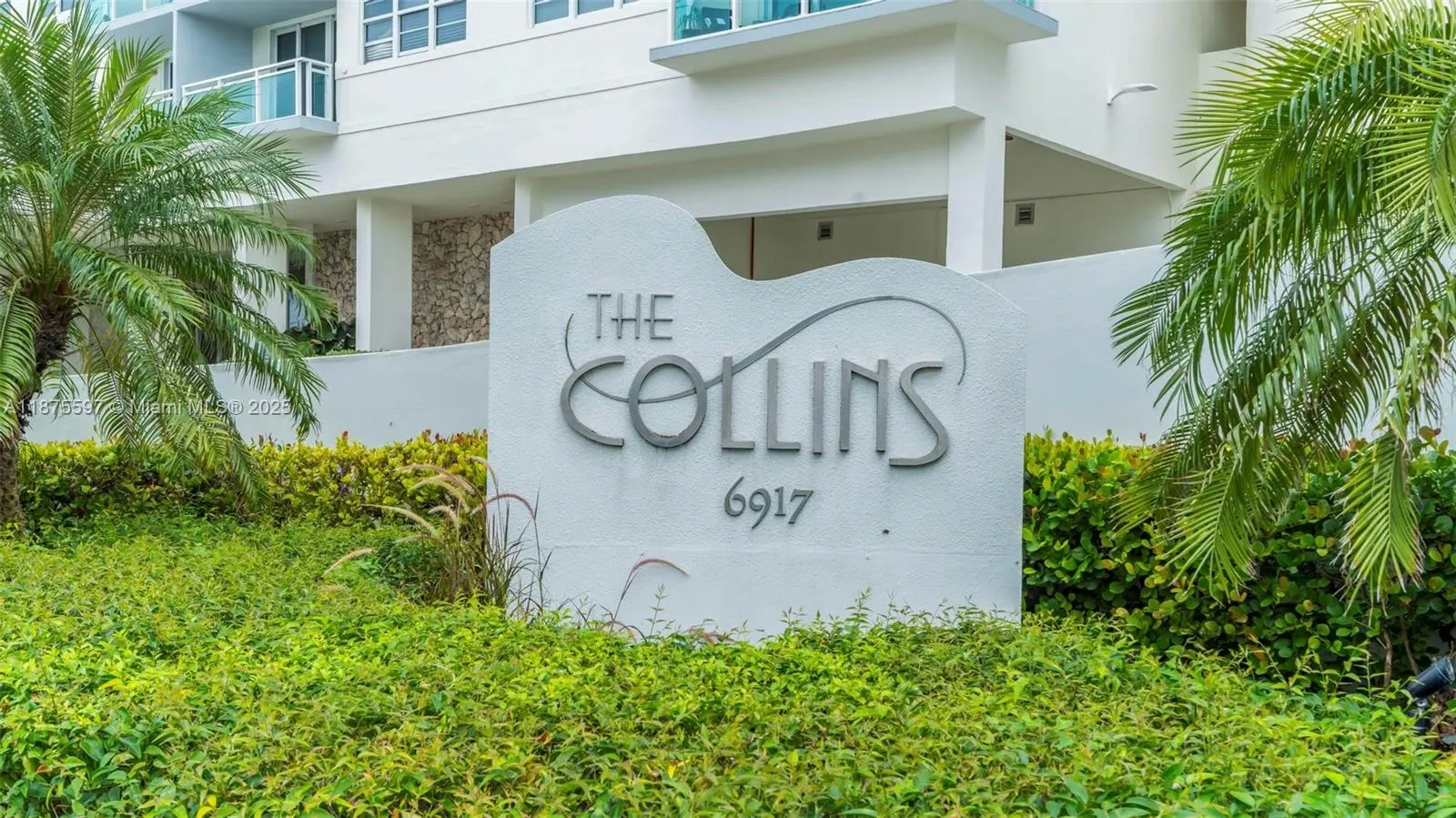 6917 Collins Ave, #1420