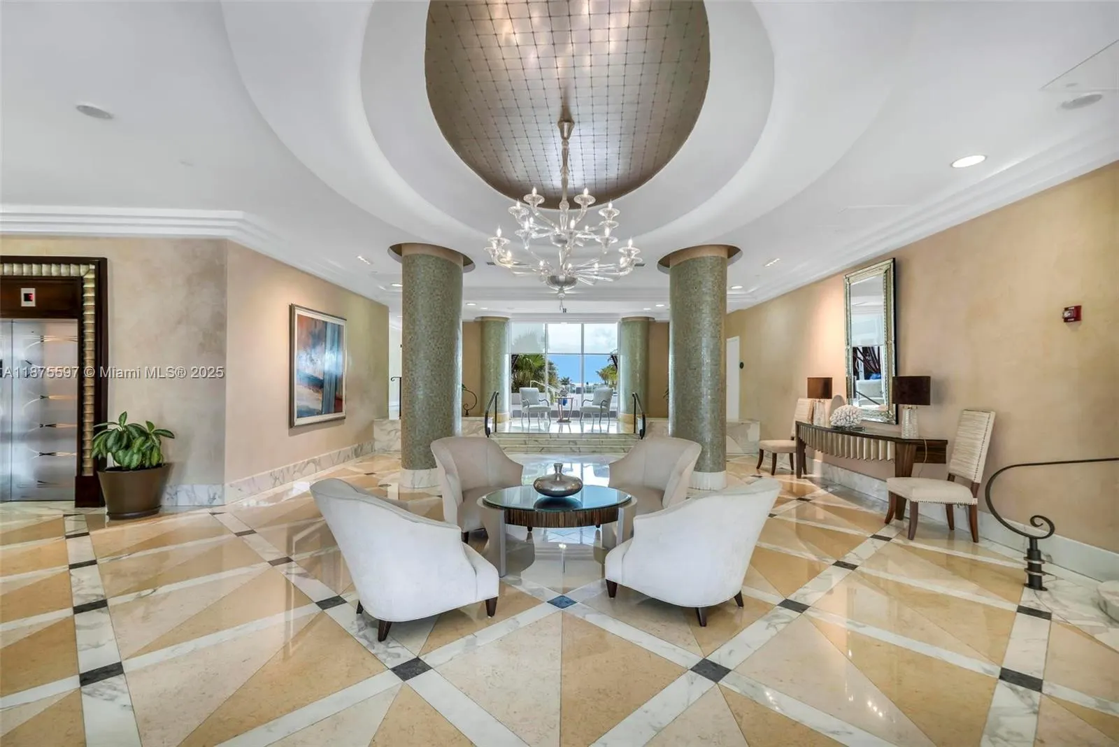 6917 Collins Ave, #1420