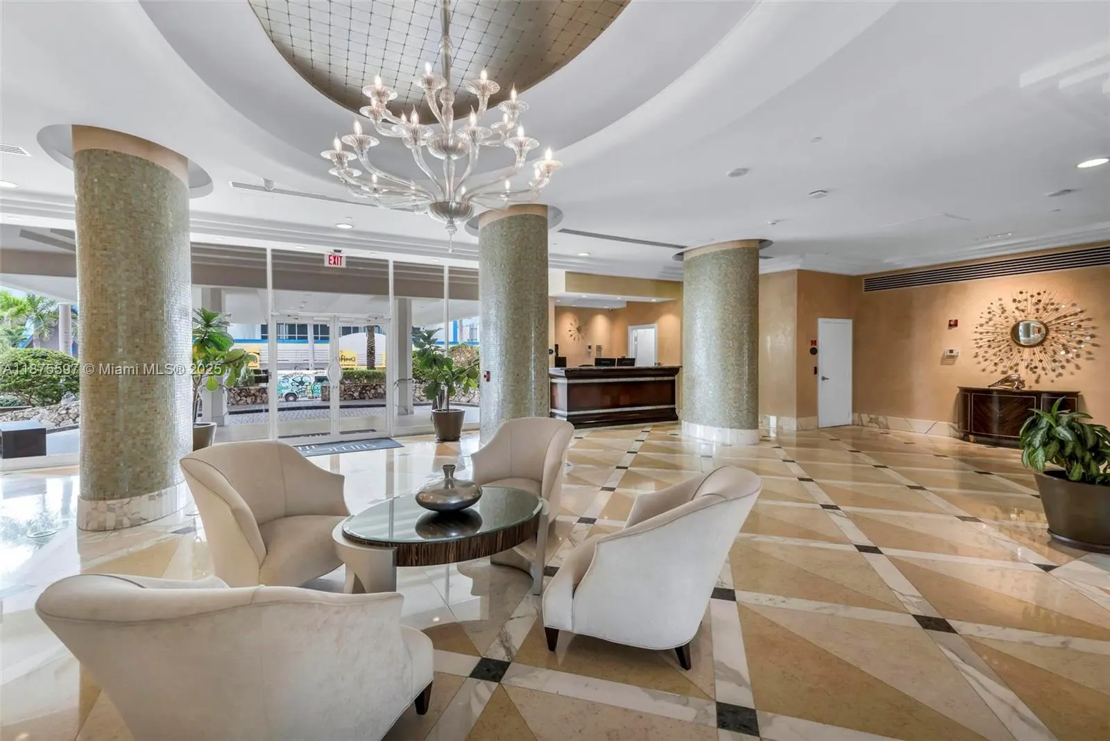 6917 Collins Ave, #1420