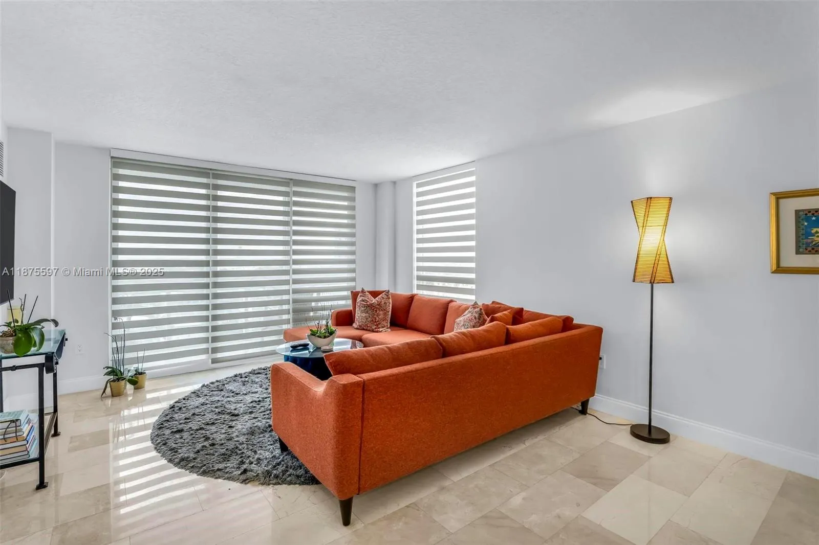 6917 Collins Ave, #1420