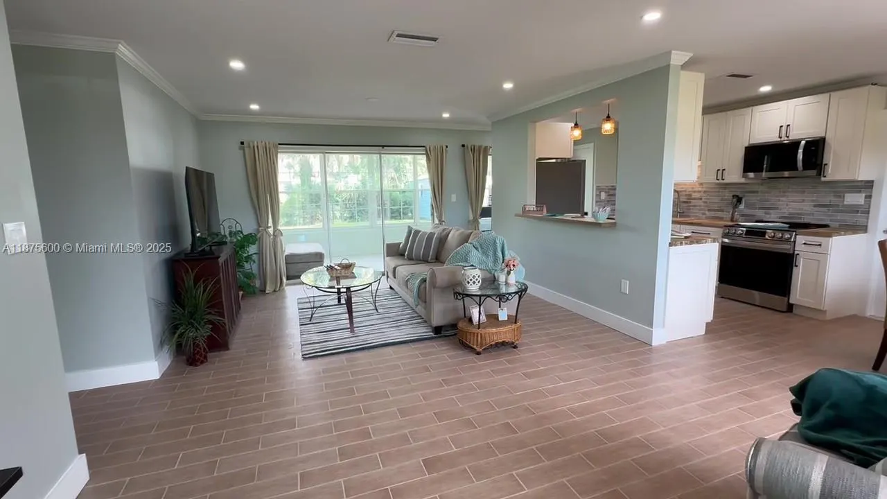 3030 Palm Drive