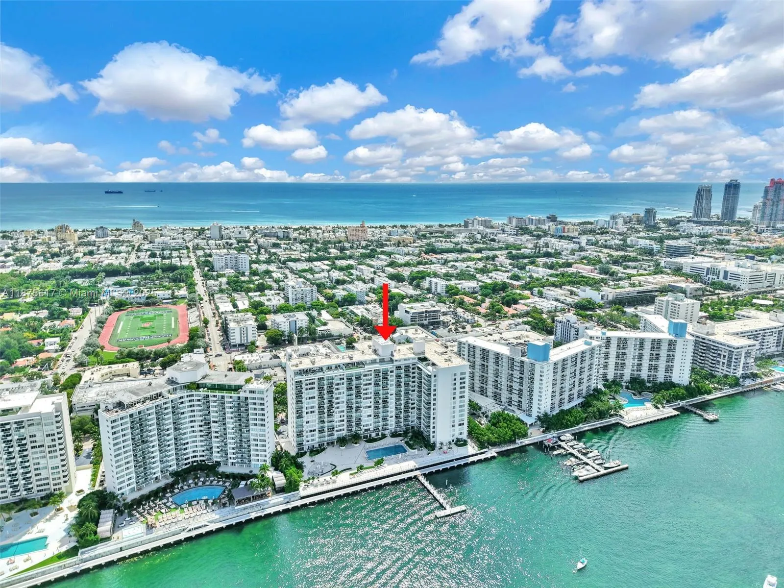 1000 West Ave, #224