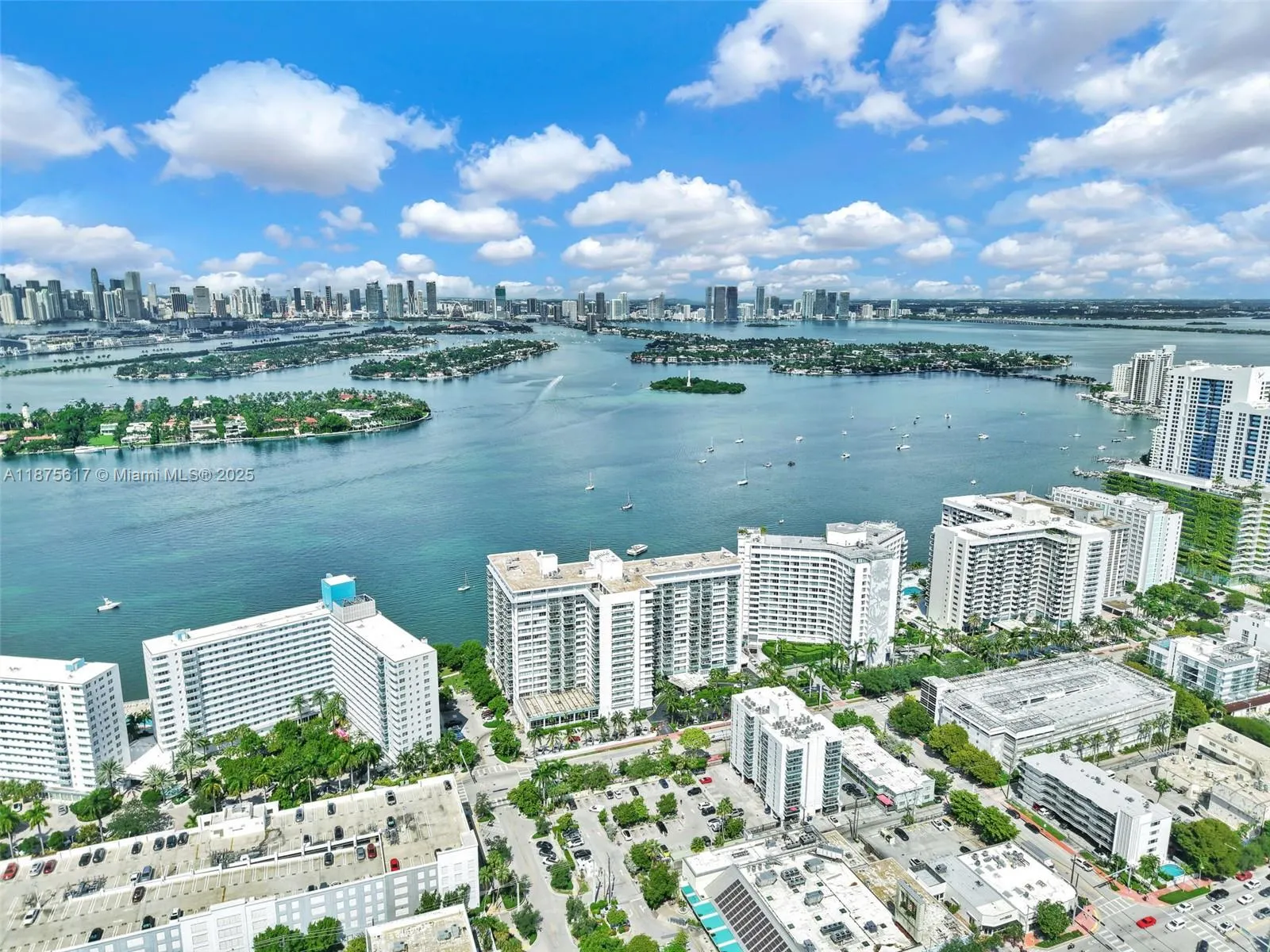 1000 West Ave, #224