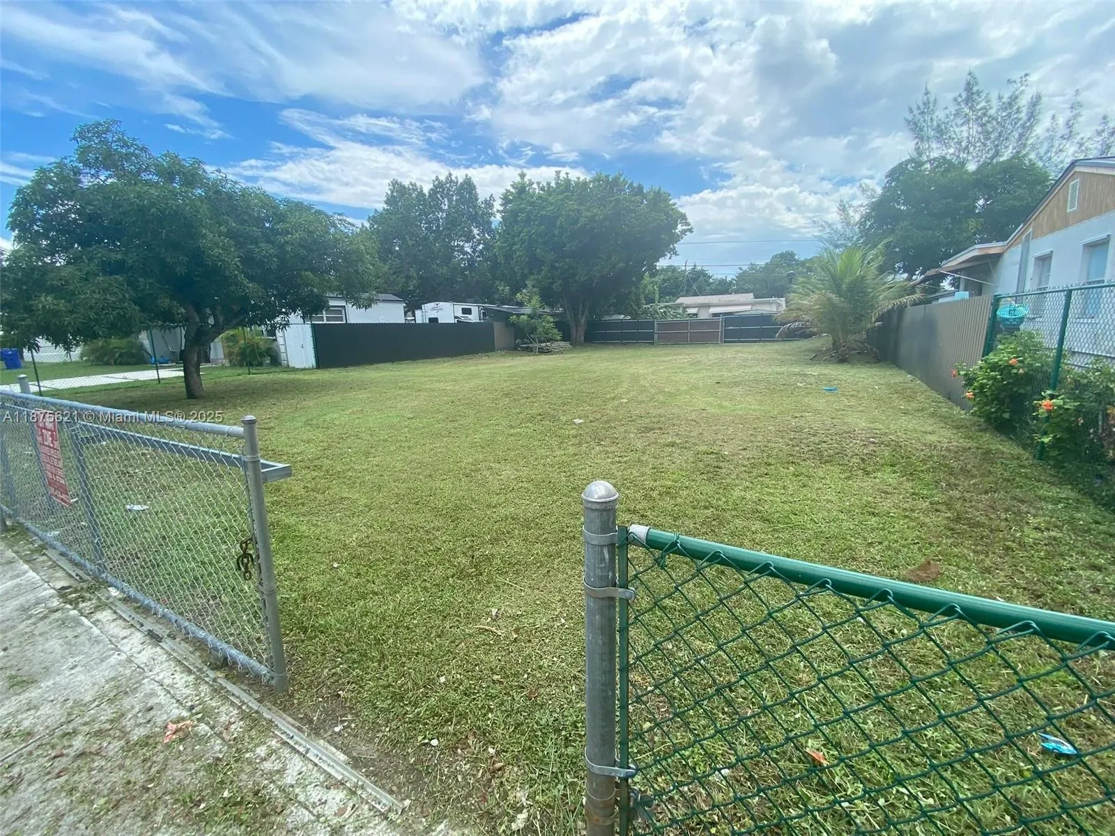 1350 NW 51st Ter