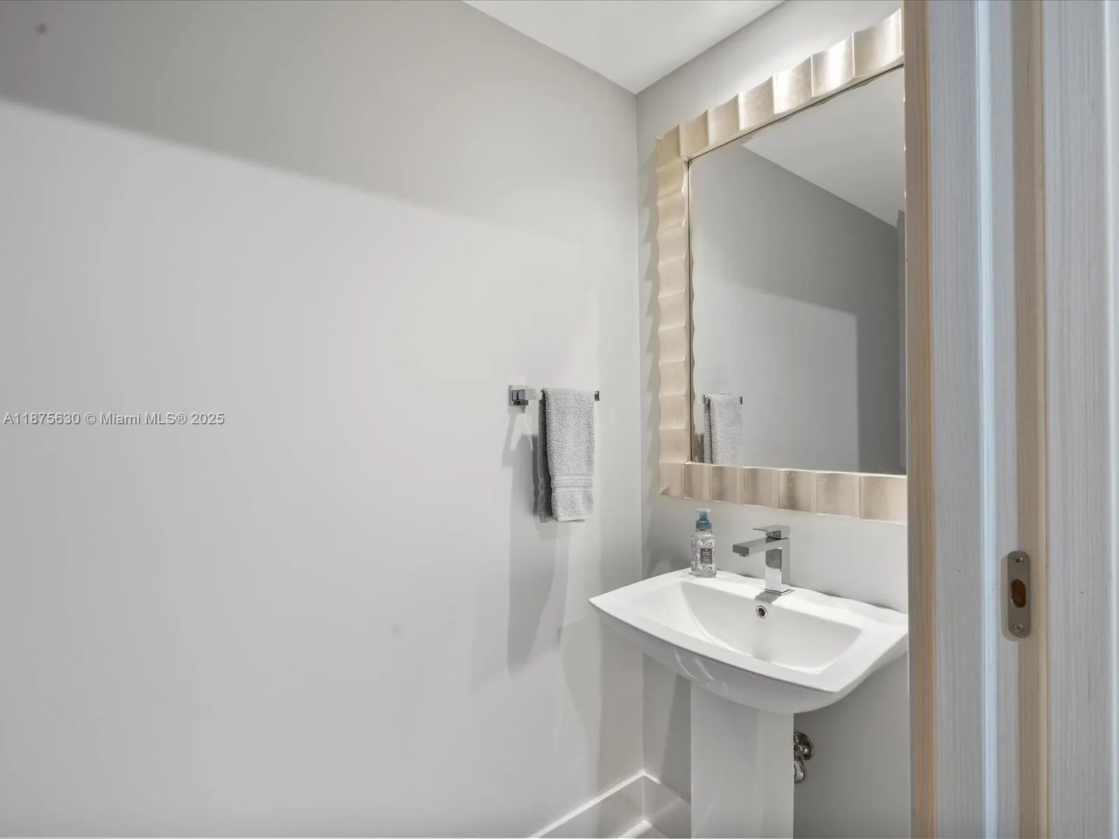 801 S Miami Ave, #4402