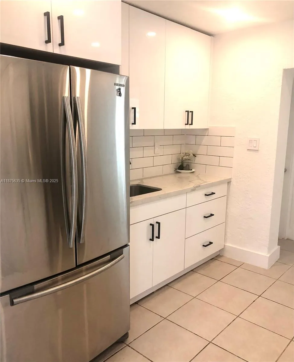 300 NW 97th St