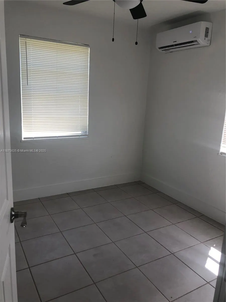 300 NW 97th St