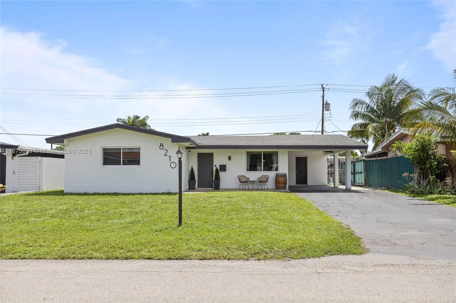 8210 NW 11th St