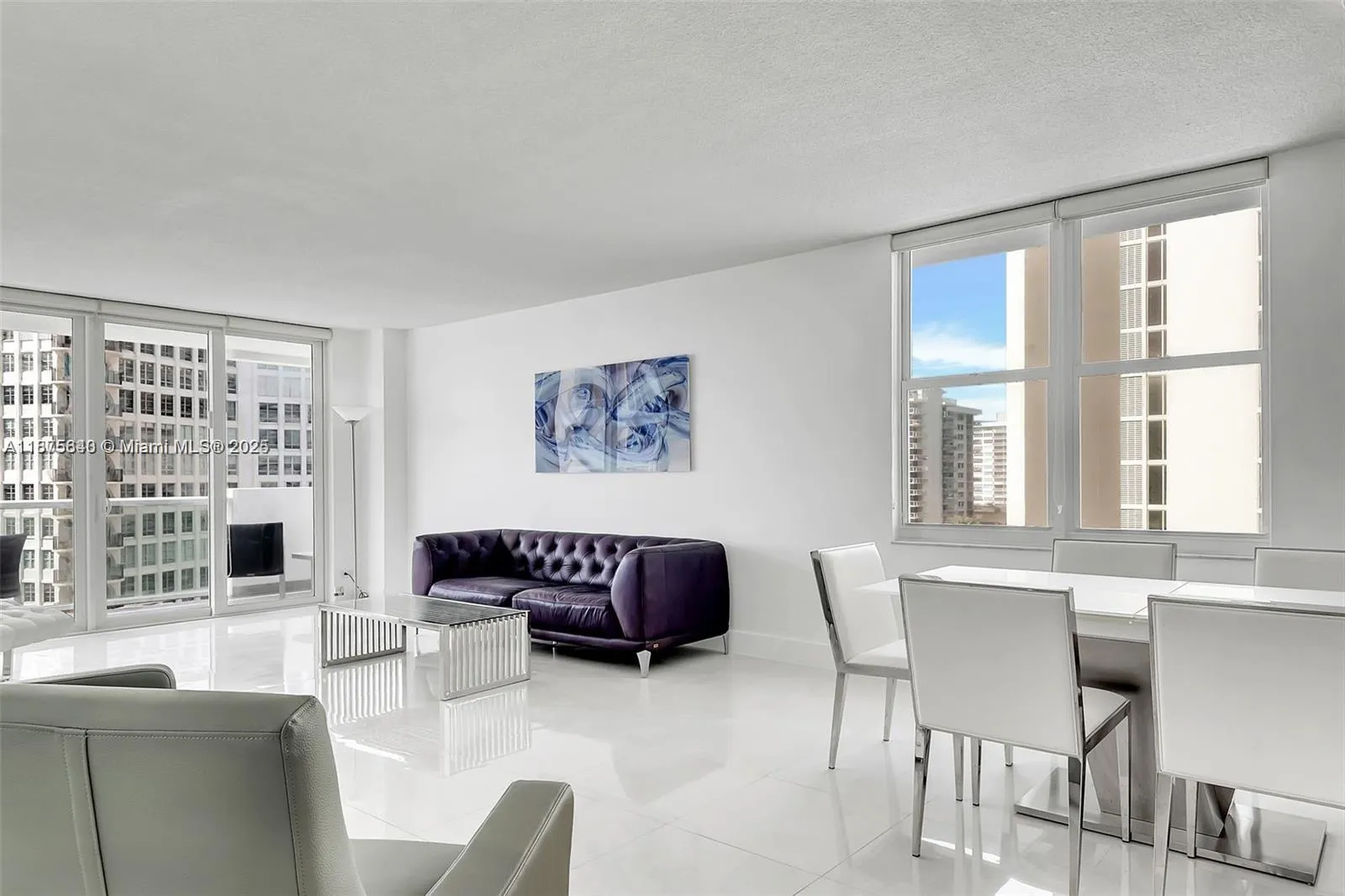 5601 Collins Ave, #925