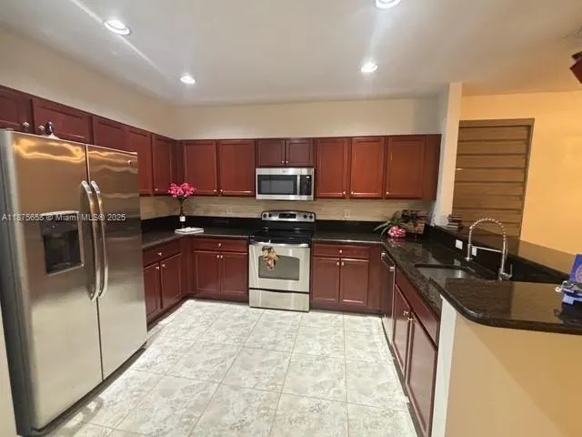 4766 Sierra Ln