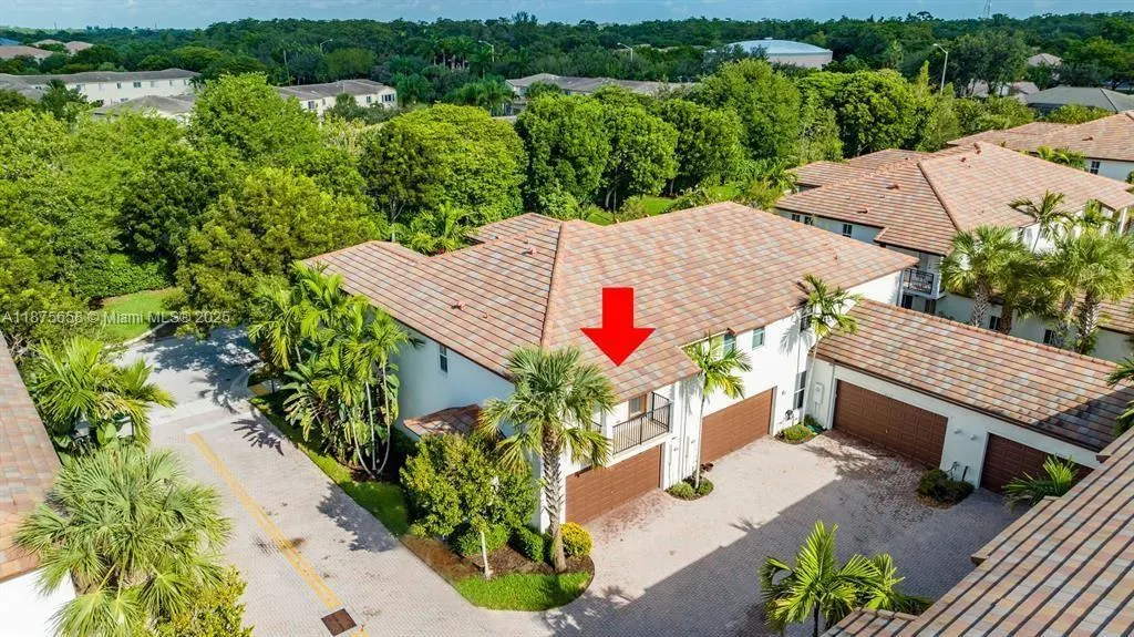 4766 Sierra Ln