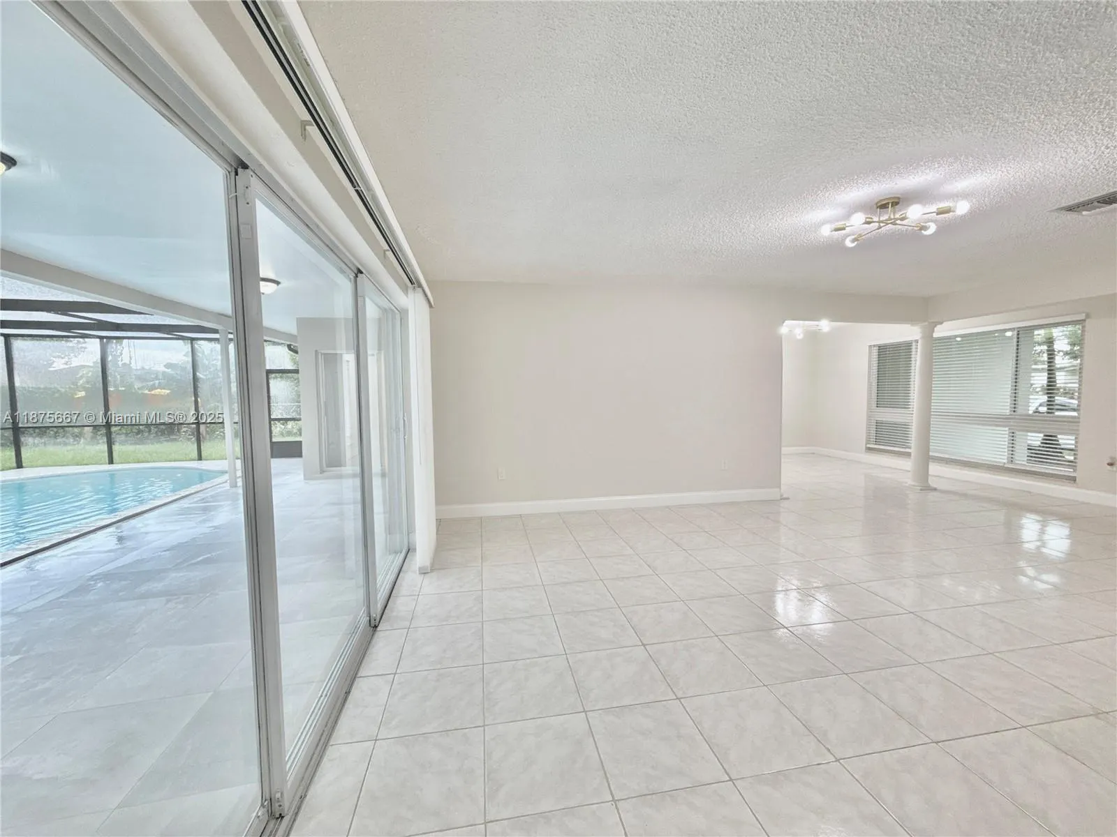 6708 Camelia Dr