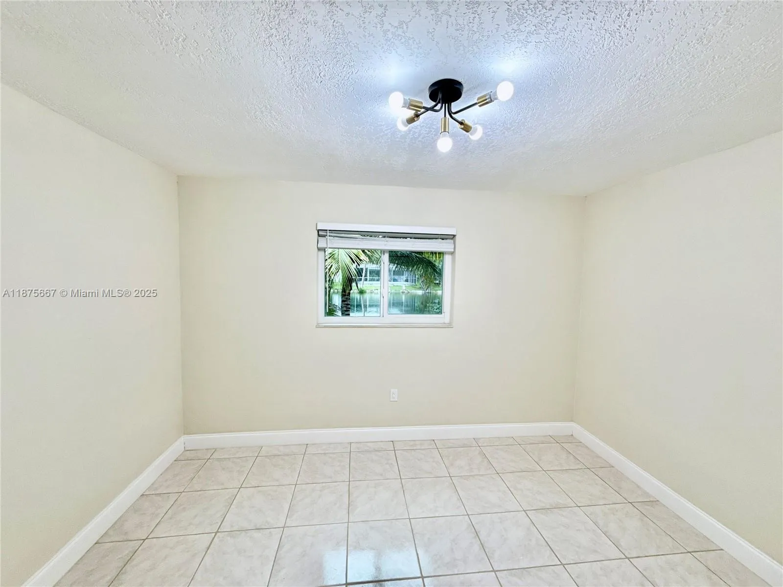 6708 Camelia Dr