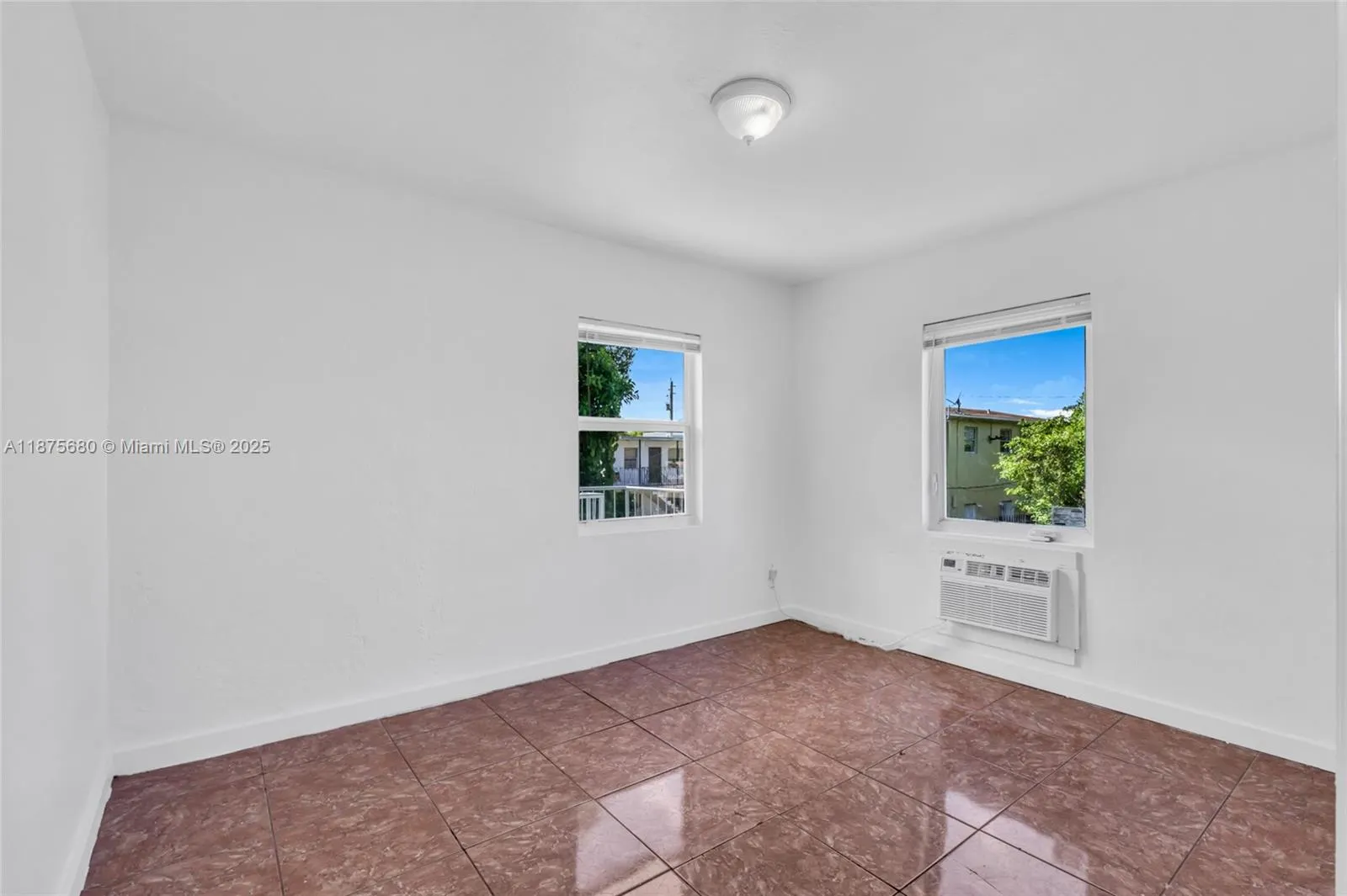 1245 NW 60th St, #4