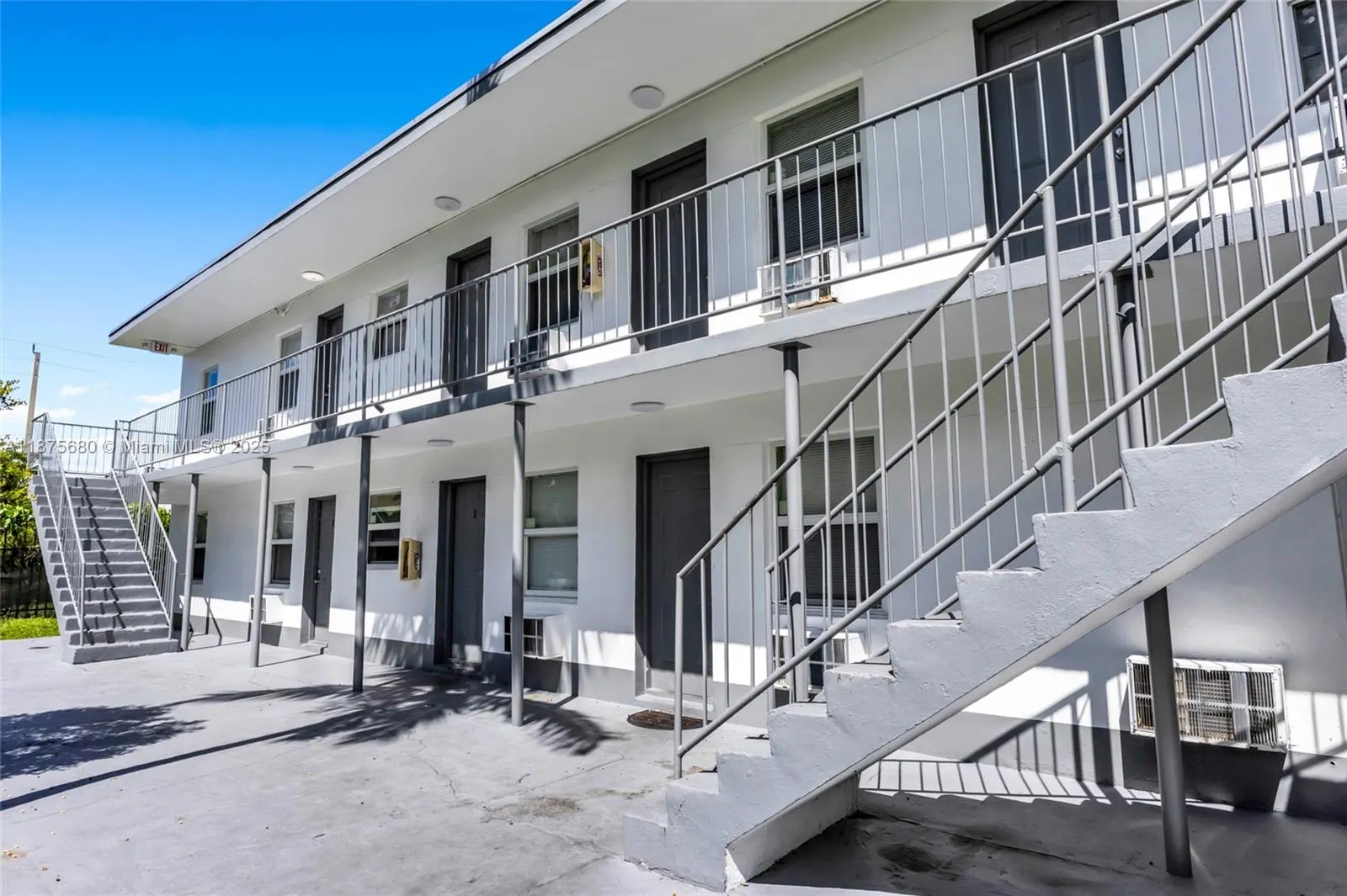 1245 NW 60th St, #4