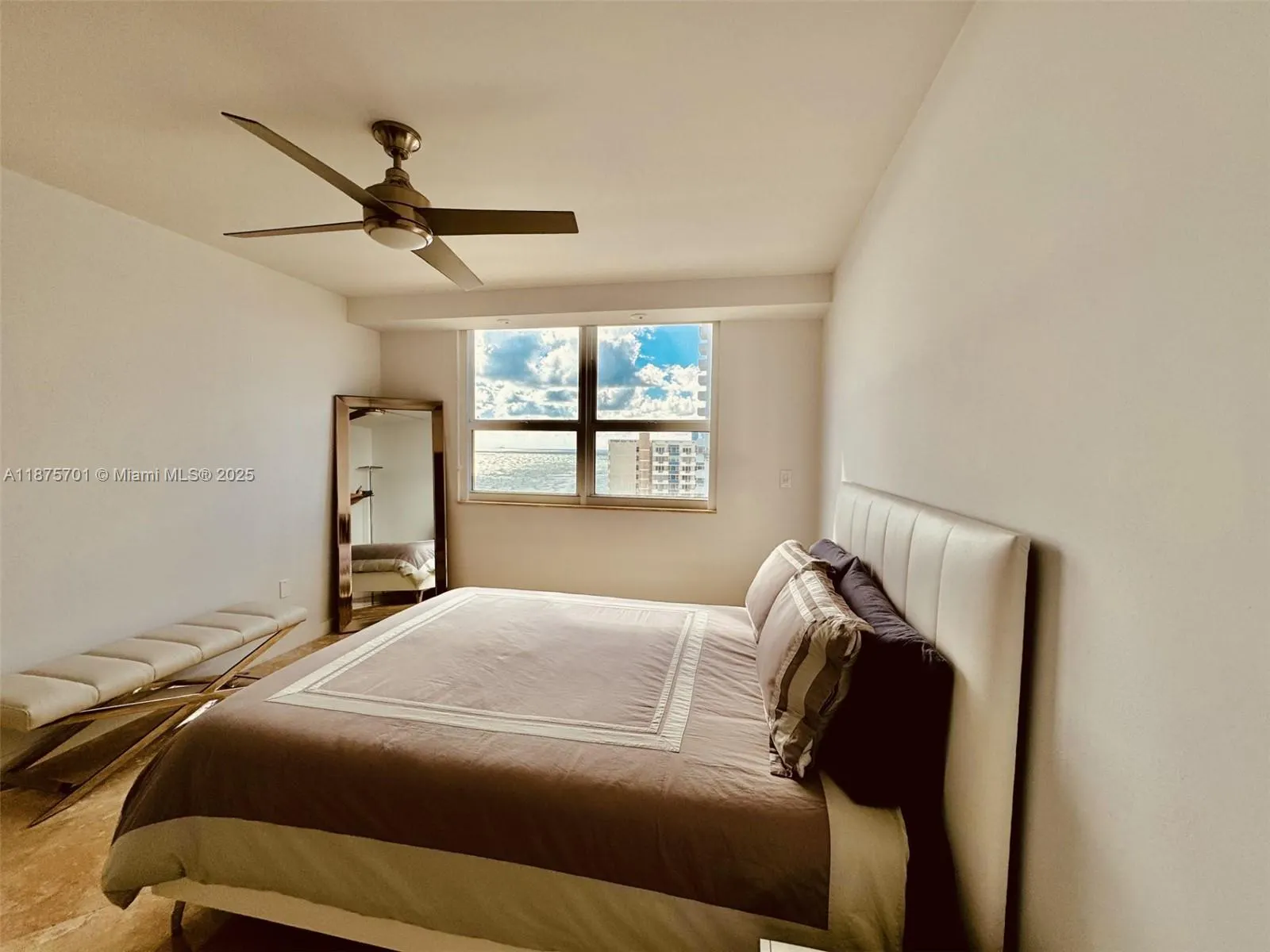 2080 S Ocean Dr, #1711