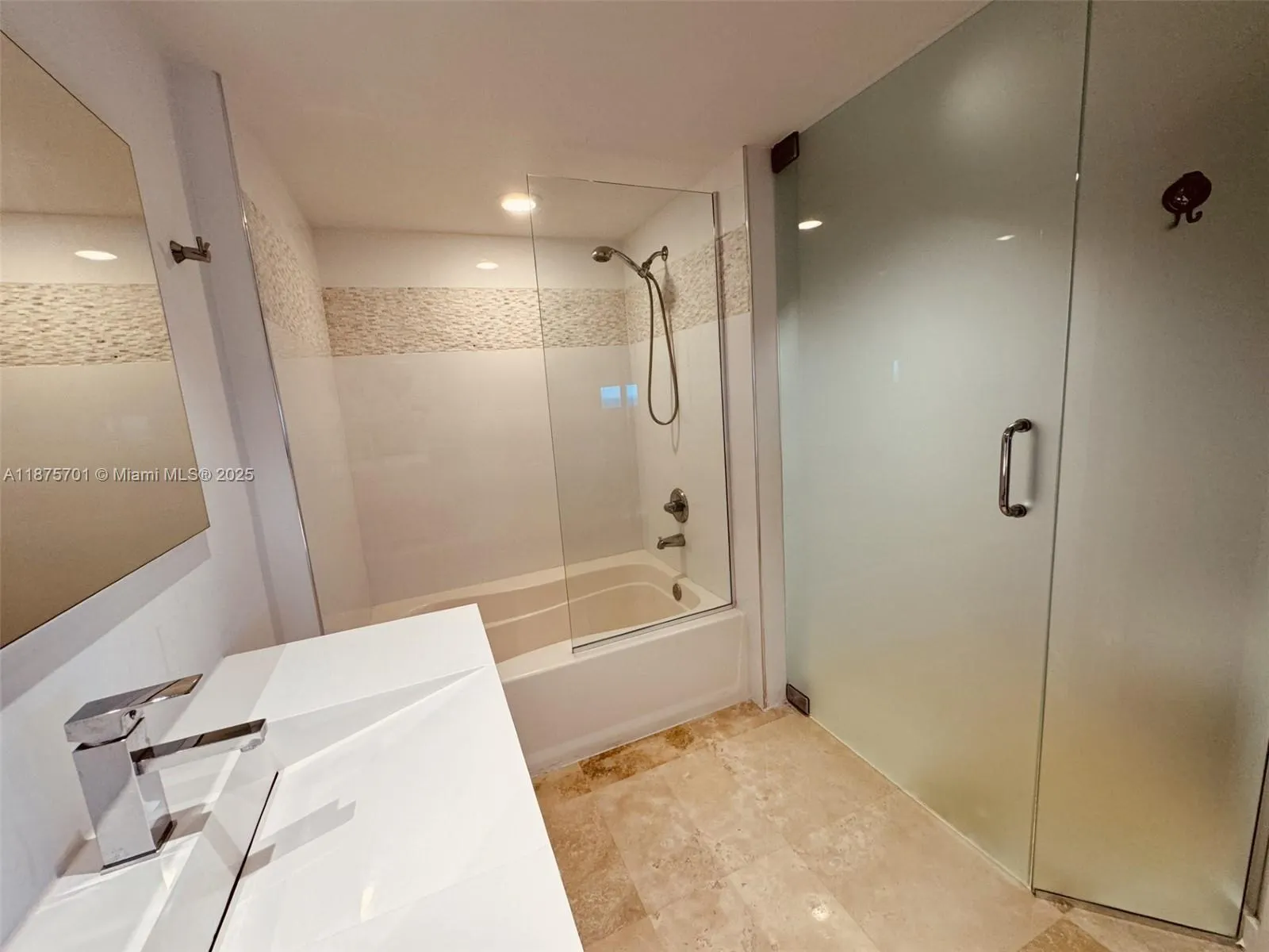 2080 S Ocean Dr, #1711