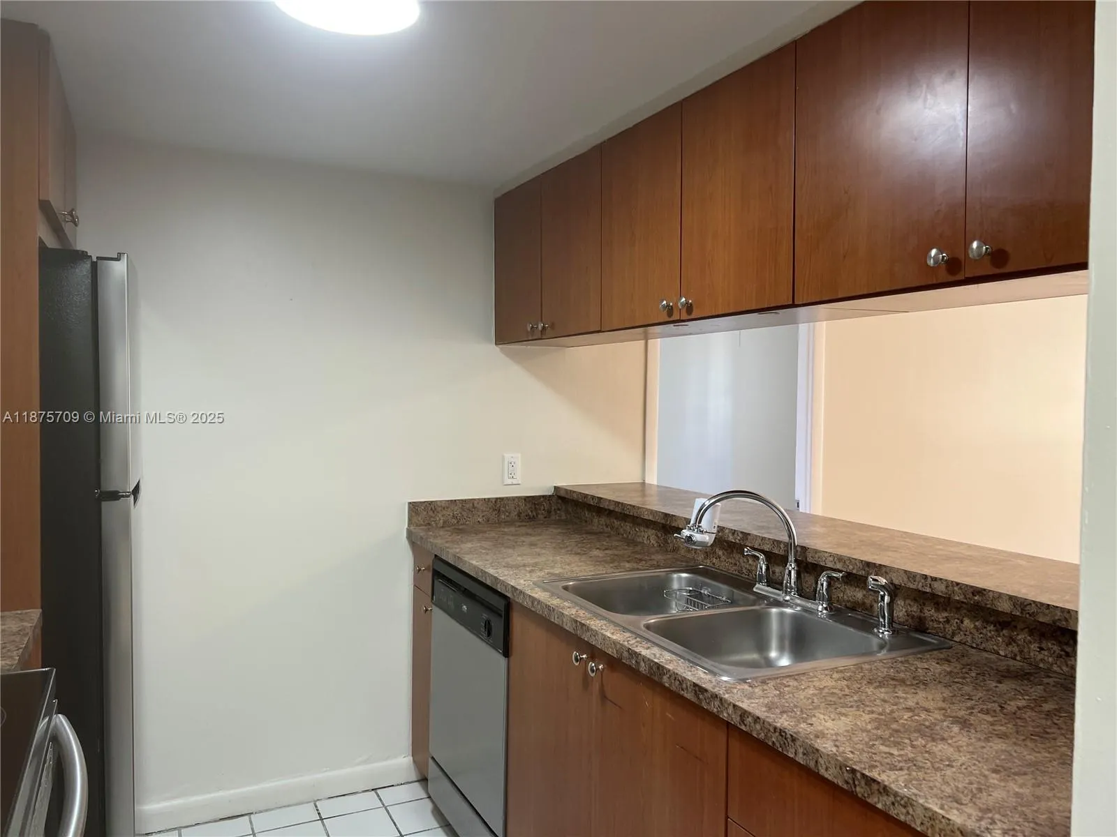 8180 Geneva Ct, #326