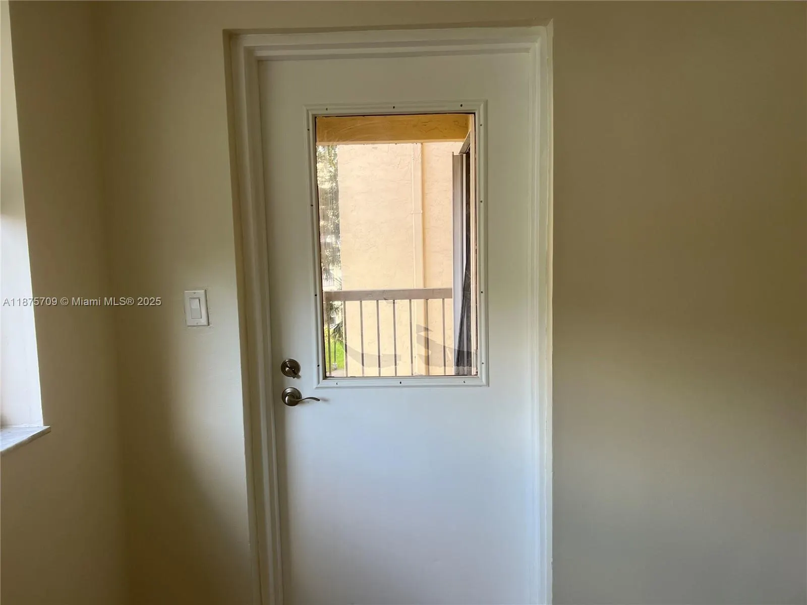 8180 Geneva Ct, #326