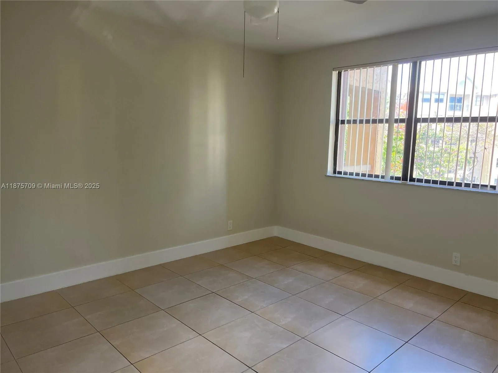 8180 Geneva Ct, #326