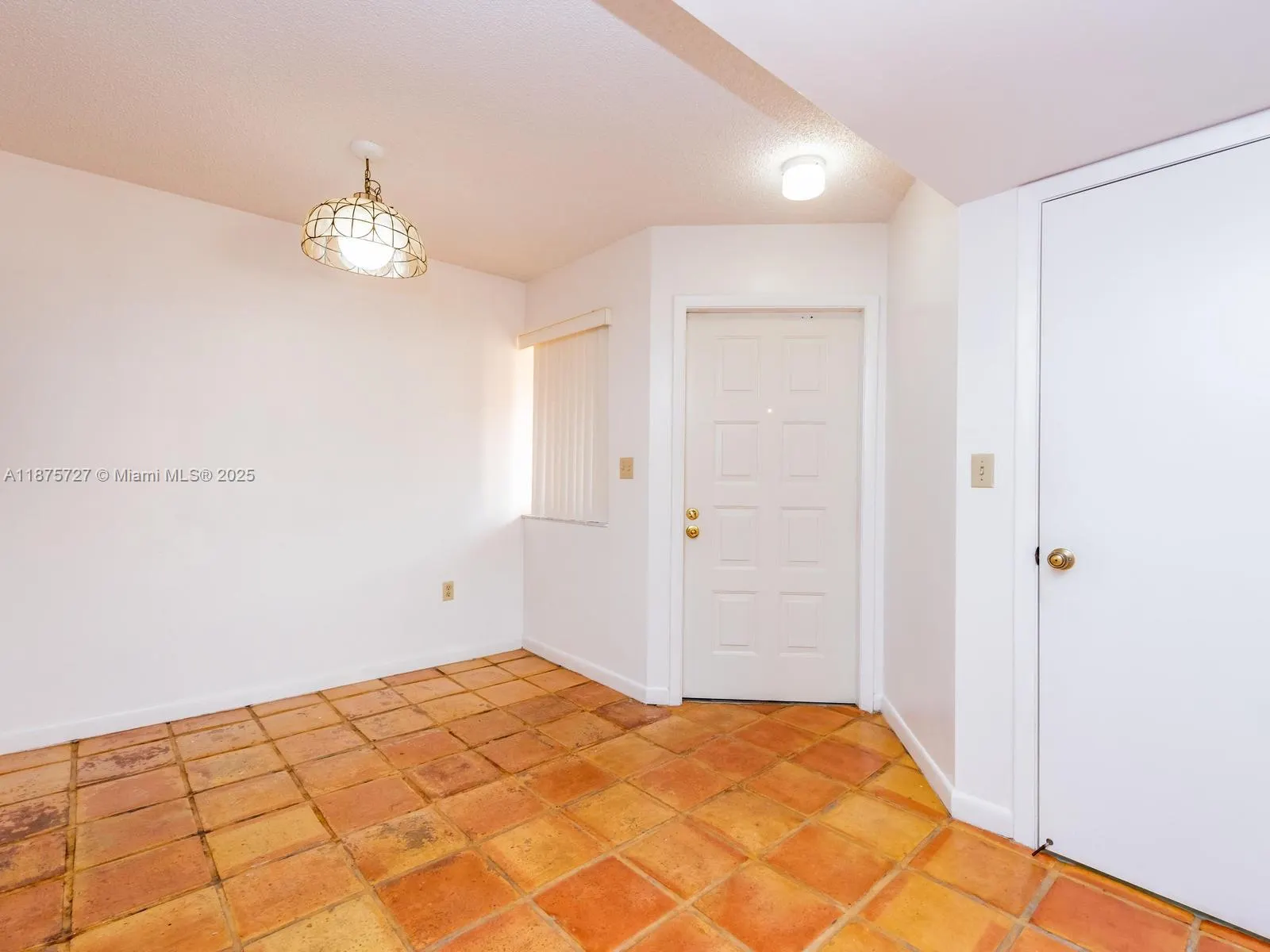 15489 N Miami Lakeway N, #202-3