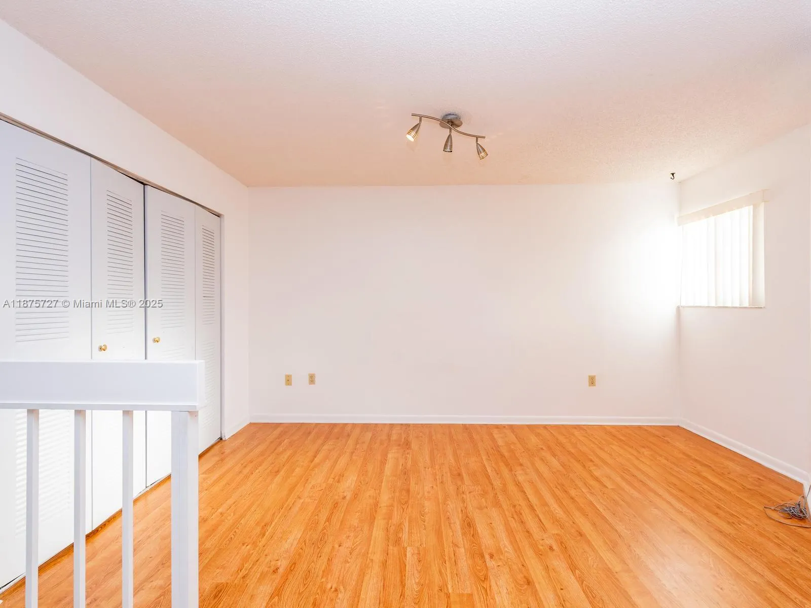 15489 N Miami Lakeway N, #202-3