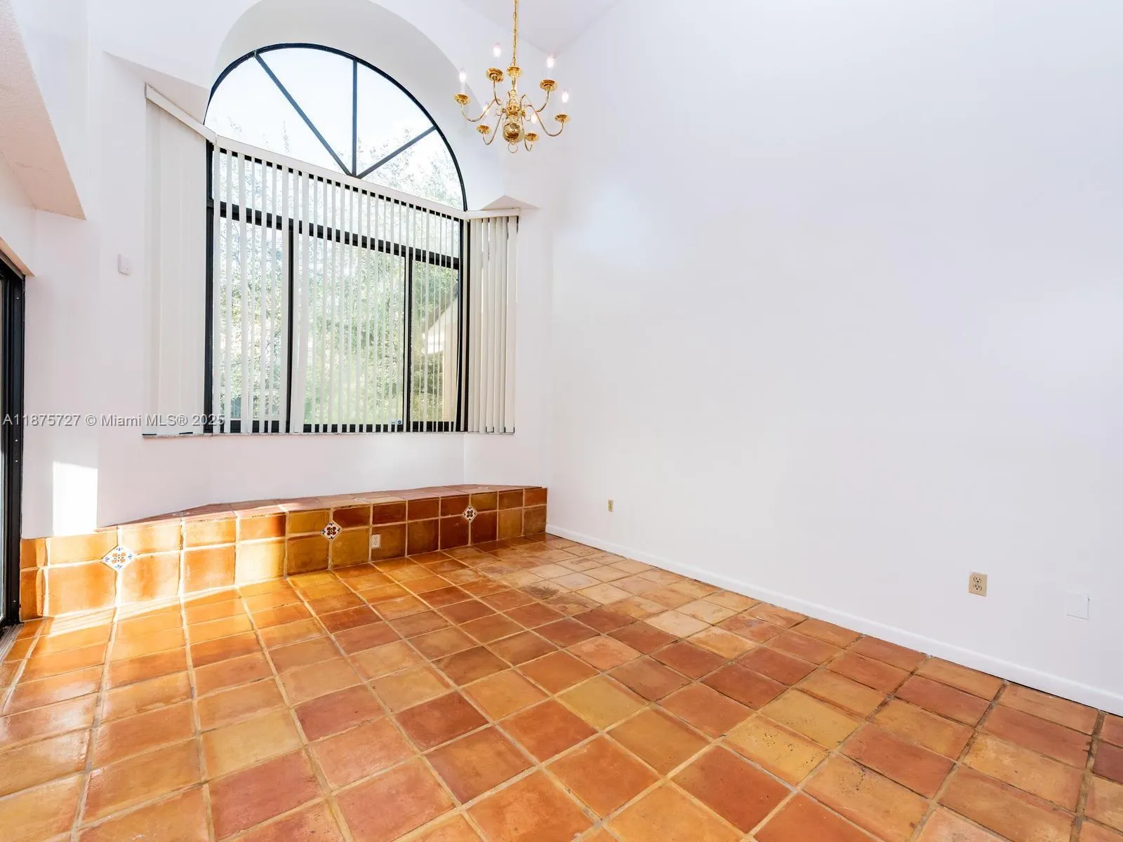 15489 N Miami Lakeway N, #202-3