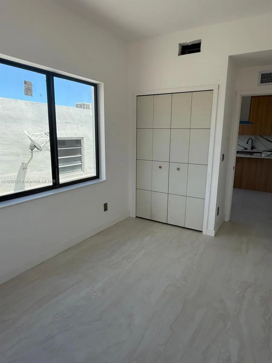 2436 SW 7th St, #1
