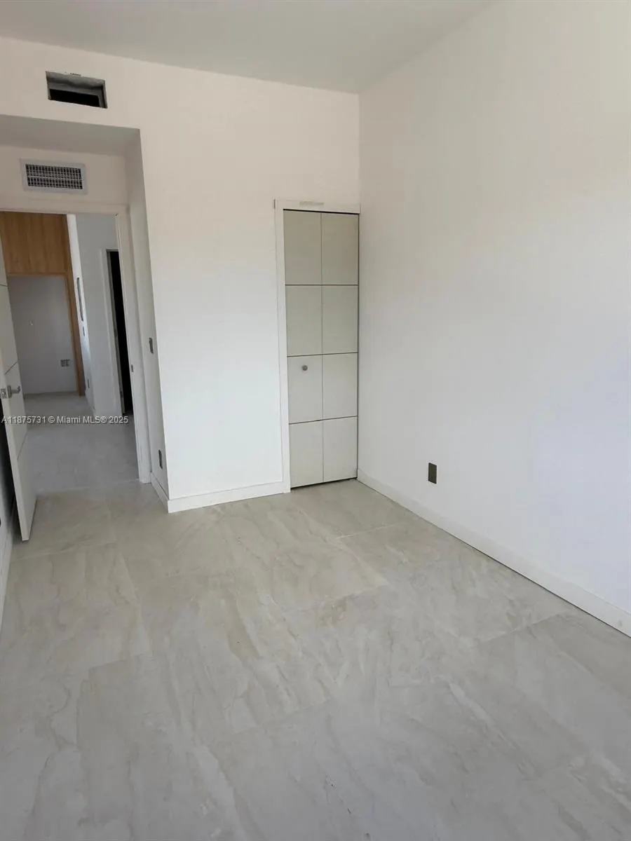 2436 SW 7th St, #1