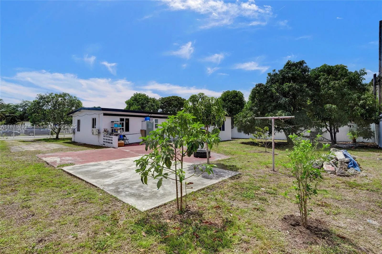 1011 NW 140th Ter