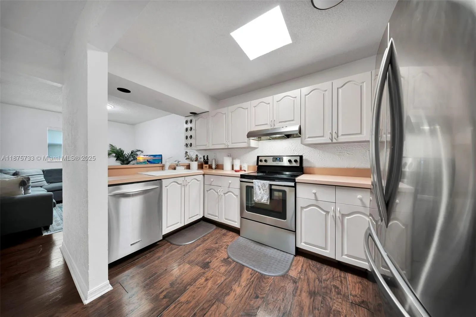 15450 SW 143rd Ave