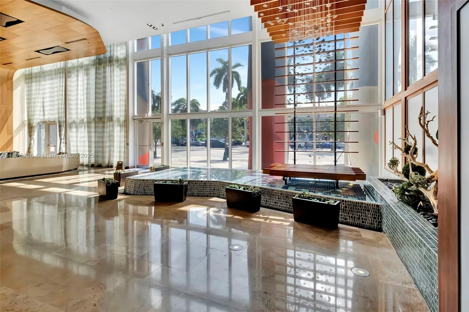 50 Biscayne Blvd, #710