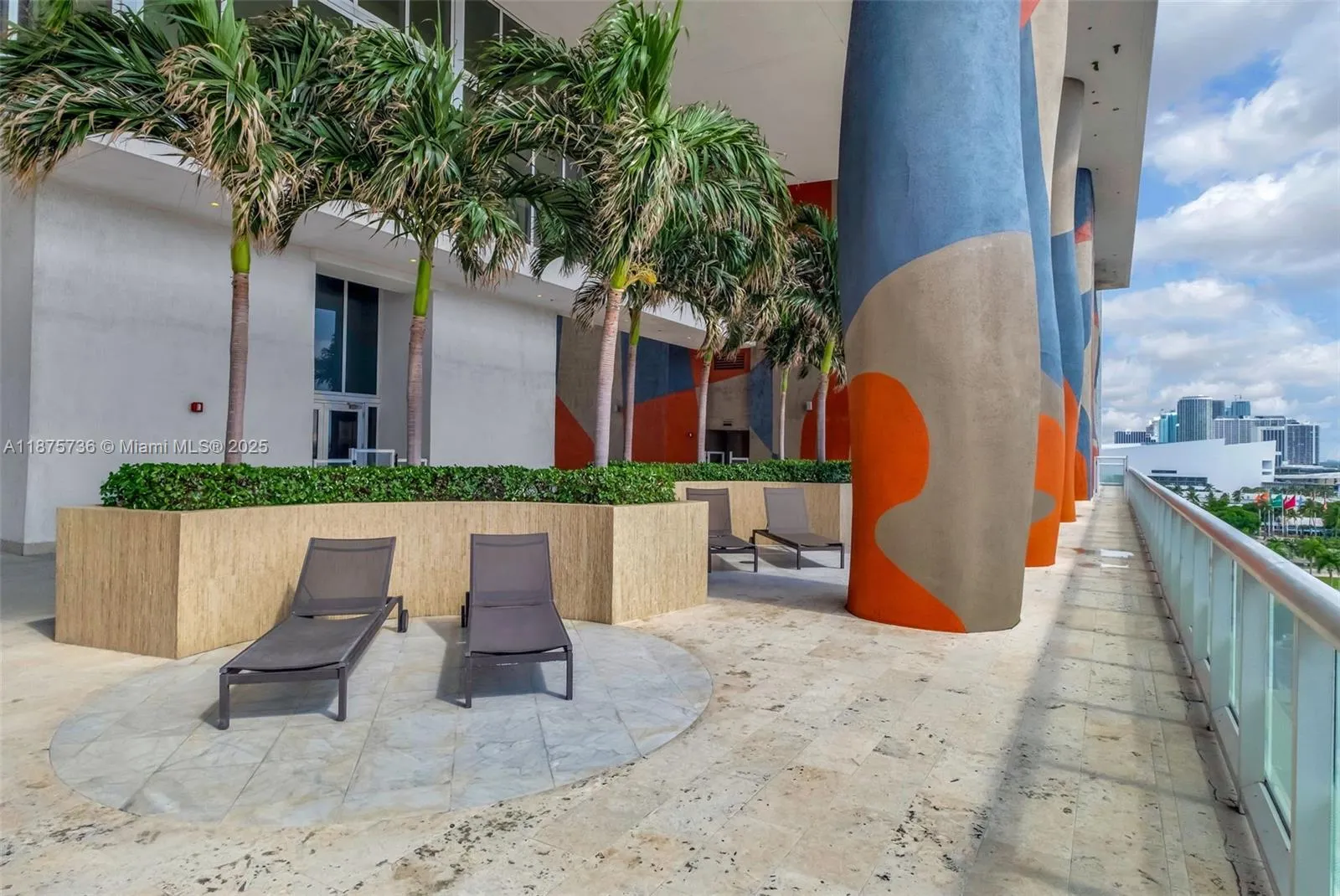 50 Biscayne Blvd, #710