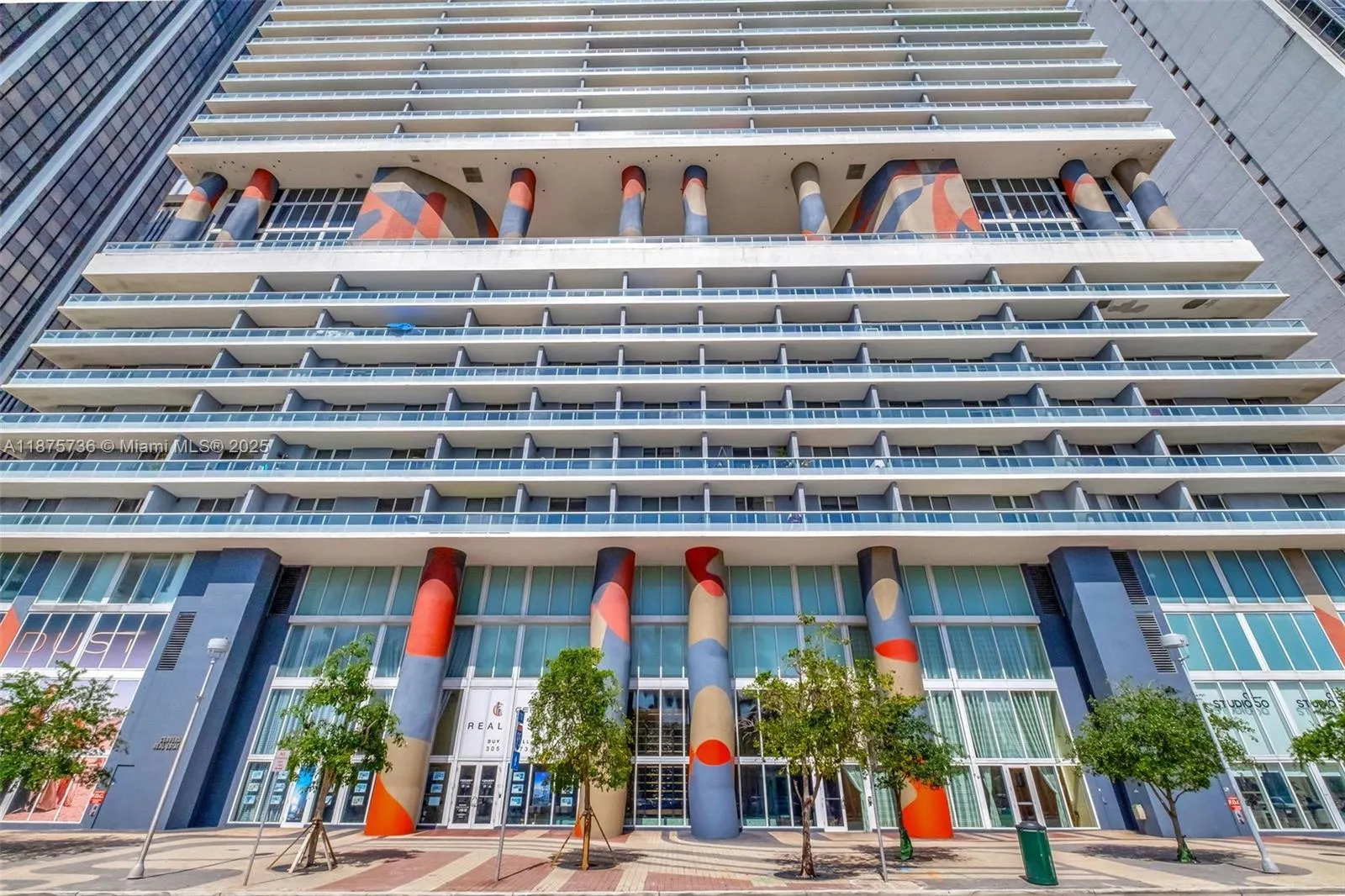 50 Biscayne Blvd, #710