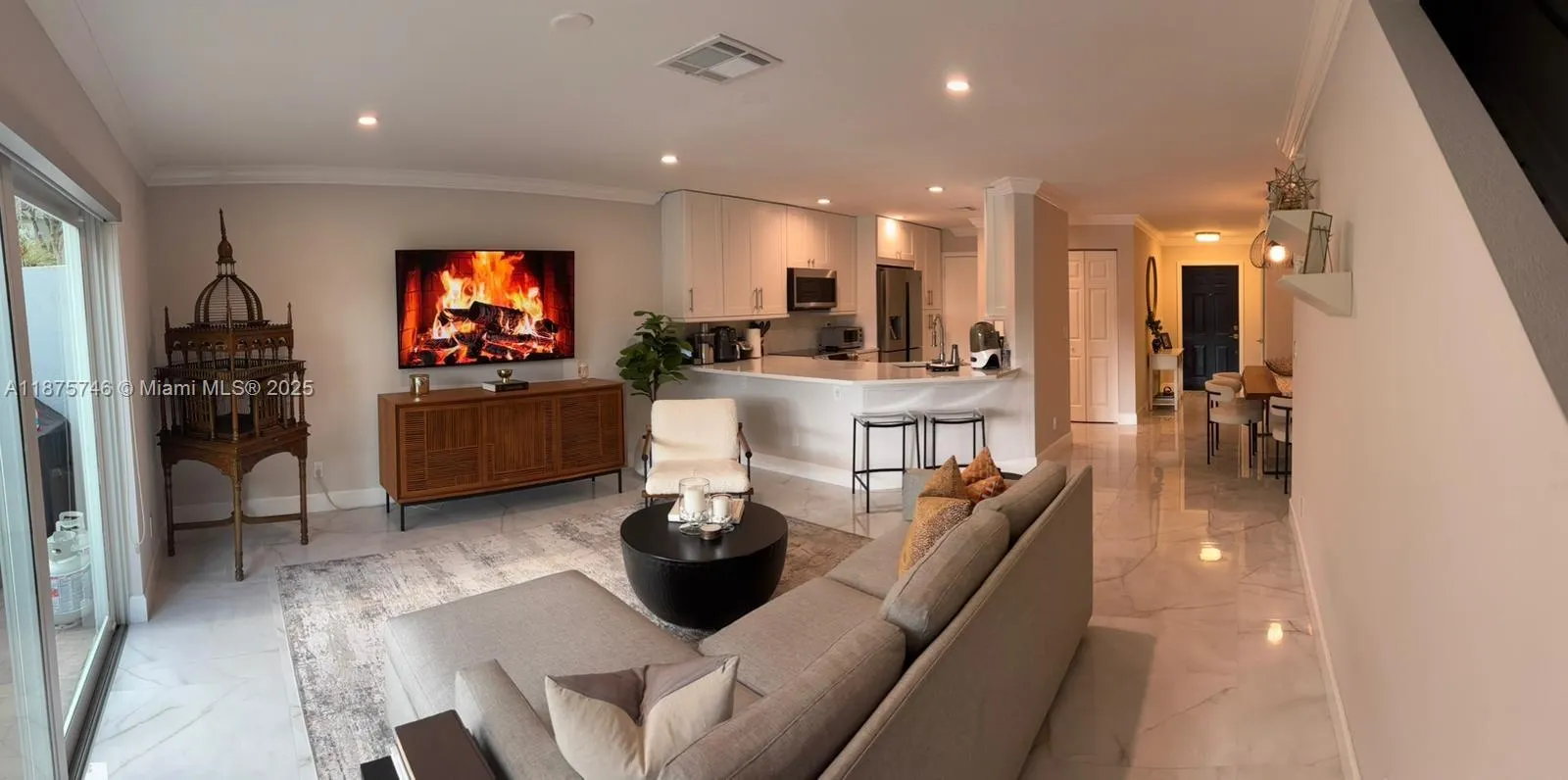 16207 Sierra Palms Dr