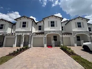 2516 SE 27th Dr, #2439